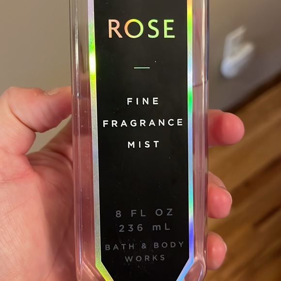 Rose Scented Body Sprays - USED - Picture 4 of 9